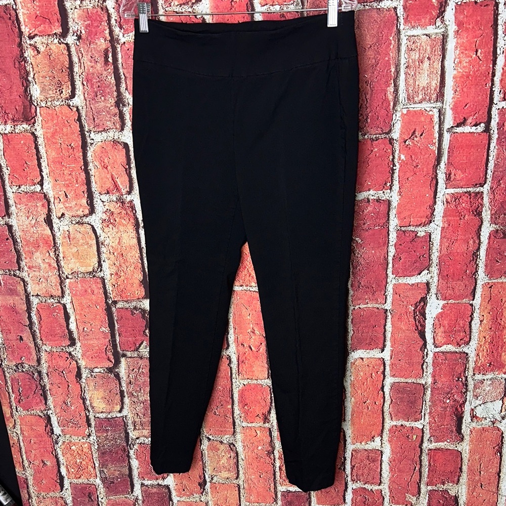 Lord + Taylor Black Tailor Slim Ankle women Pants Size 12